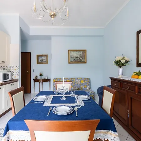 Sorrentovibes - In With Balcony And View Apartment
