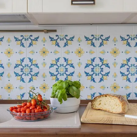 Sorrentovibes - In With Balcony And View * Sorrente