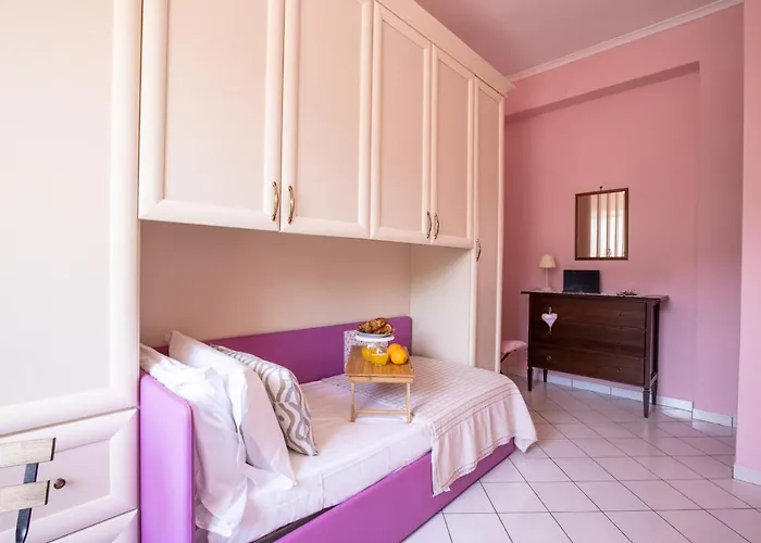 Sorrentovibes - In With Balcony And View Daire Sorrento