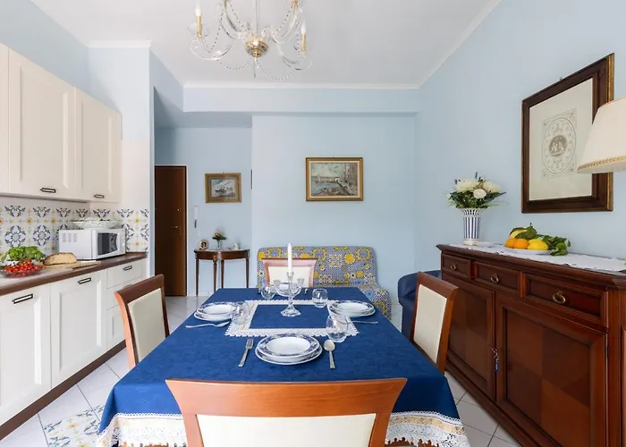 Sorrentovibes - In With Balcony And View Daire