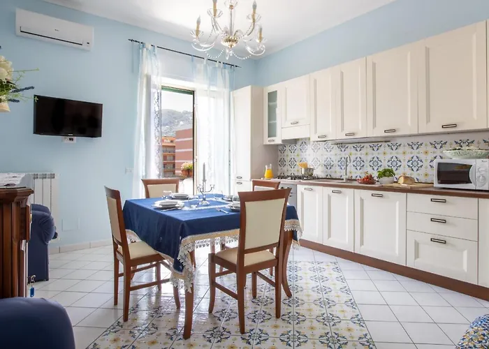 Sorrentovibes - In With Balcony And View Sorrento