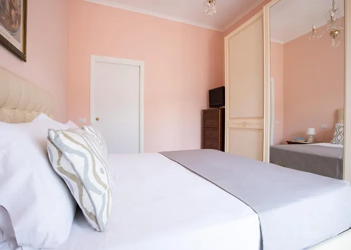 Daire Sorrentovibes - In With Balcony And View