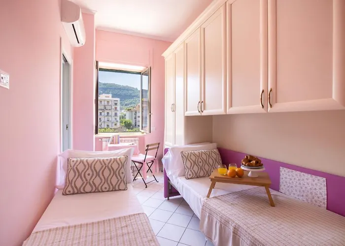 Sorrentovibes - In With Balcony And View Sorrento