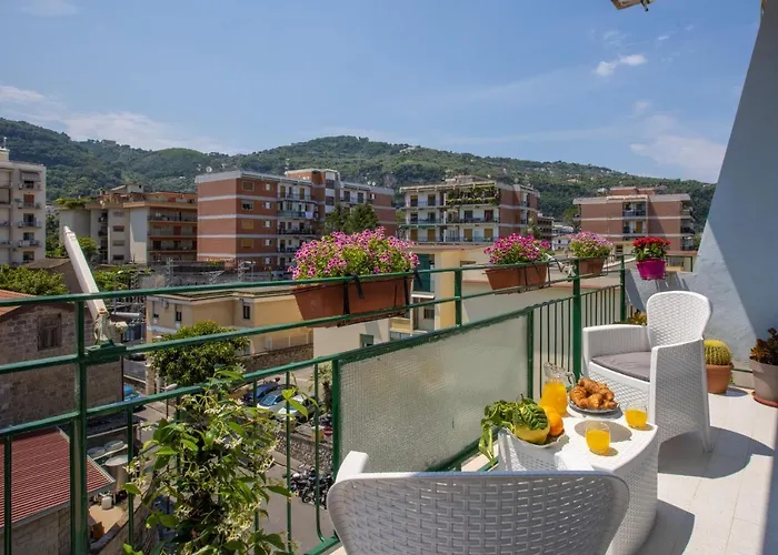 Sorrentovibes - In With Balcony And View * Sorrento